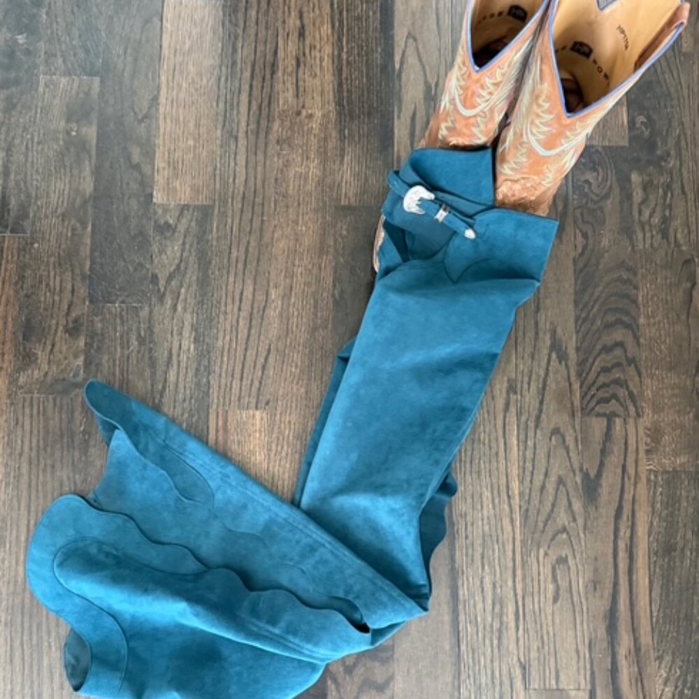 Show Season XS teal western chaps in EUC - Picture 2 of 7